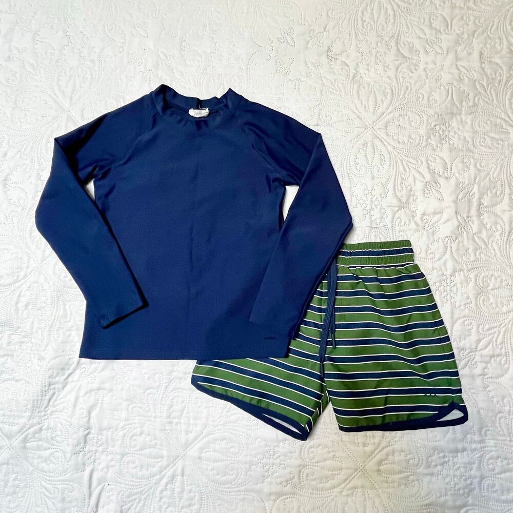 Minnow Boardies and Rash Guard Swim Set Size 7/8 - Picture 2 of 6